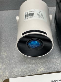 Projector no brand