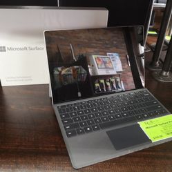 Microsoft Surface Pro 7 with i5 @1.10GHz, 8GB RAM, 128GB SSD, Win11 Pro, 12.3" Touchscreen