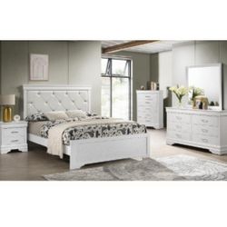 4- Pc Bedroom set Dresser,Mirror  Nightstand (1) Queen size bed frame  Not including Mattress and Box Sp