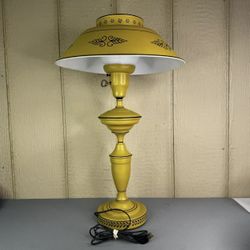 Hitchcock Style Lamp 