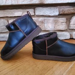 UGG Classic Ultra Mini Women Boots US Size 8 Ironwood Regen Color New