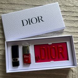 Dior Luggage Tag And Makeup Sets