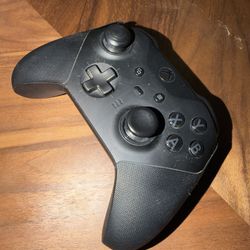 Xbox Elite Series 2 Controller – Works
