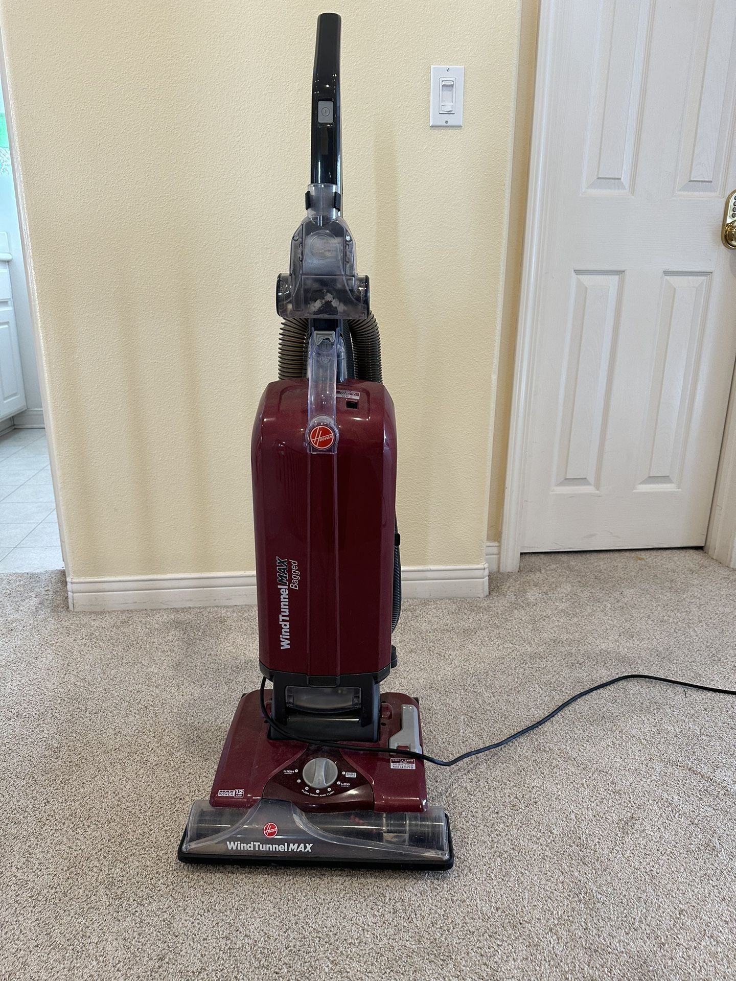 Hoover WindTunnel MAX Bagged Upright Vacuum Cleaner