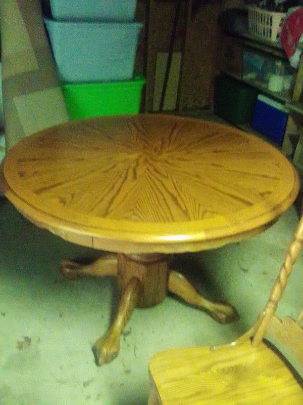 Solid Oak Dining Room Table And Four Chairs