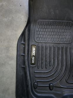 Ram 1500 Crew Cab Floor Mats Liners Fits 2009 2018 Ex Cond.Husky 