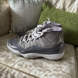 Air Jordan Retro 11 Cool Grey Size 10.5 