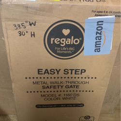 Baby/Pet Gate 38.5”W…..30”H