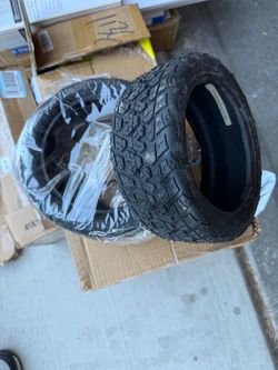 Lawn mower tires