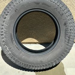 Tires LT 235/80R17