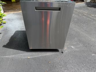 GE Profile Dishwasher- great condition