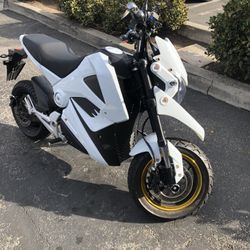 Honda Grom  Clone  With FarDriver  72v Lipo 3000w Motor