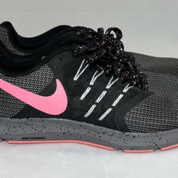 Nike Run Swift Womens Size 9.5 Running Shoes 