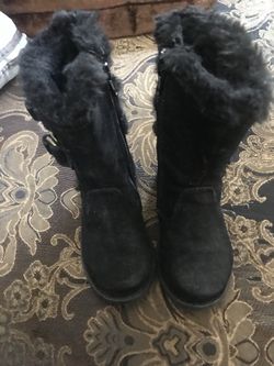 Kids shoes size 6