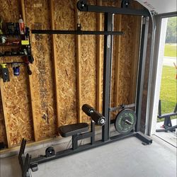 Plate Loaded Lat Pull-down Machine
