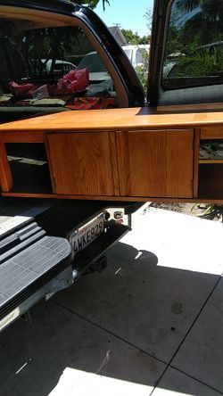 Mueble de madera