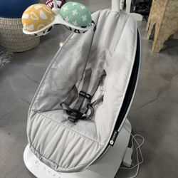 4moms MamaRoo Multi-Motion Baby Swing, Grey Classic