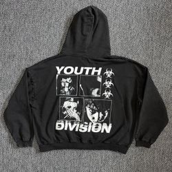 DIVIDE THE YOUTH ZIP UP HOODIE SIZE MEDIUM