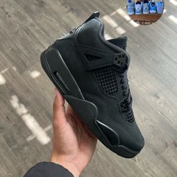 Air Jordan 4 Black Cat 2025 (SIZES IN DESCRIPTION‼️)