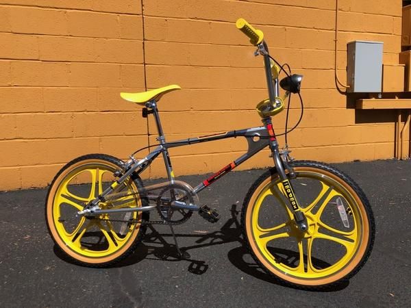 stranger things mongoose bike for sale