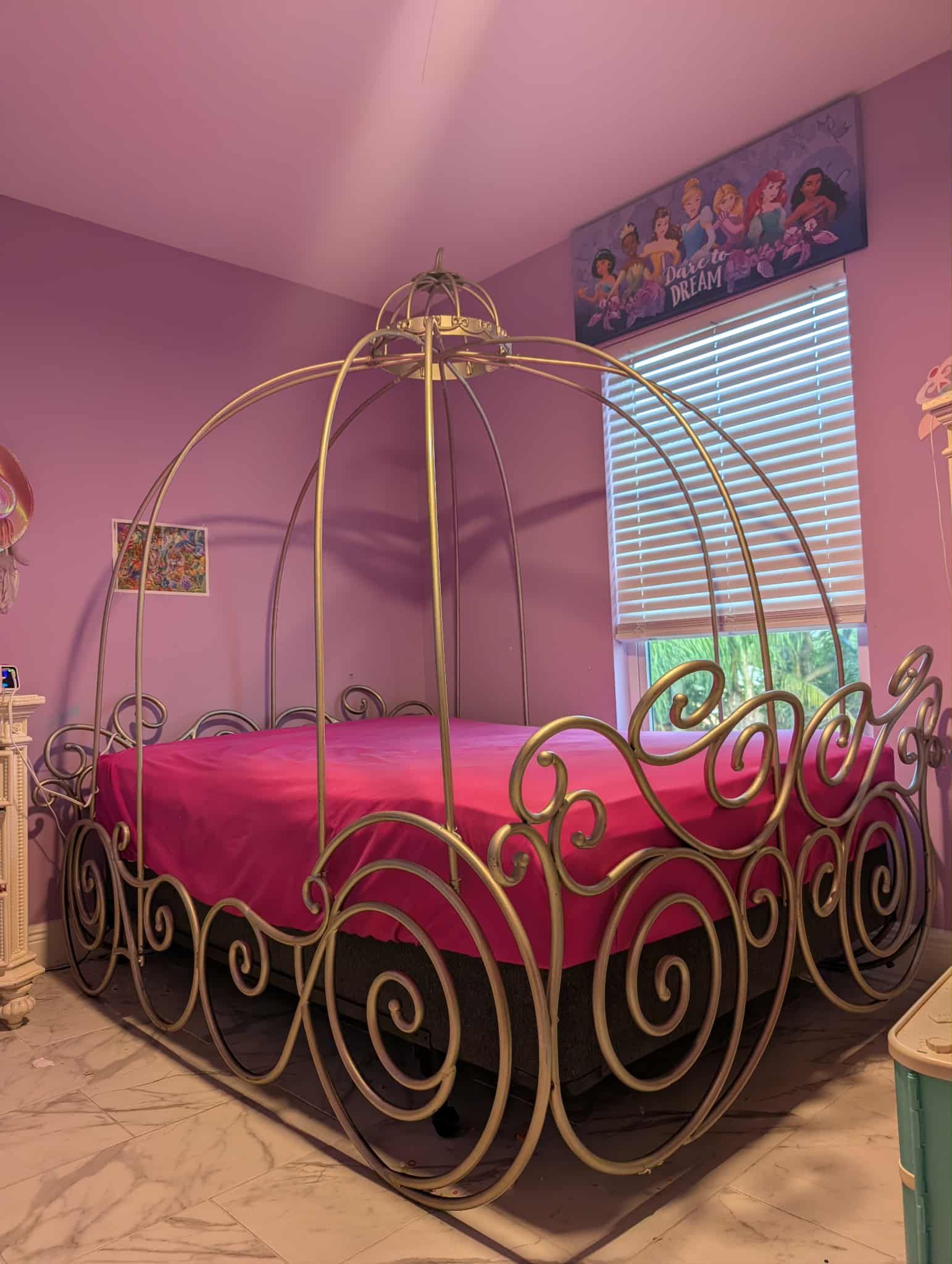 Disney Princess Full Size Carriage Bed