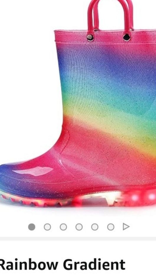 Rain Boots That Light Up. Size 8 In Toddlers.