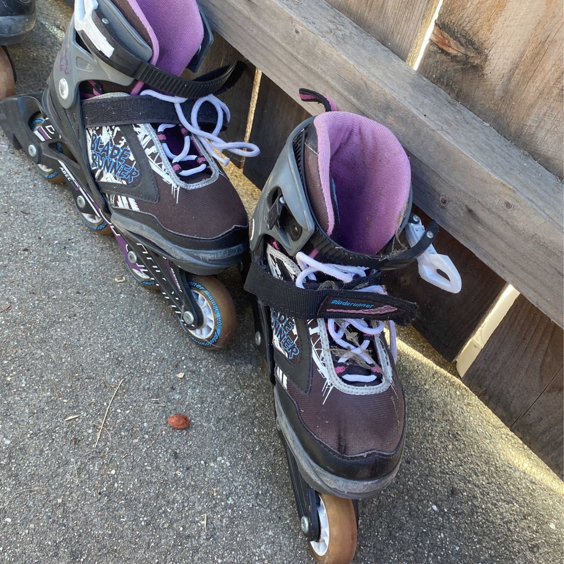 Roller Blades For Girls Size 5-8yr Old