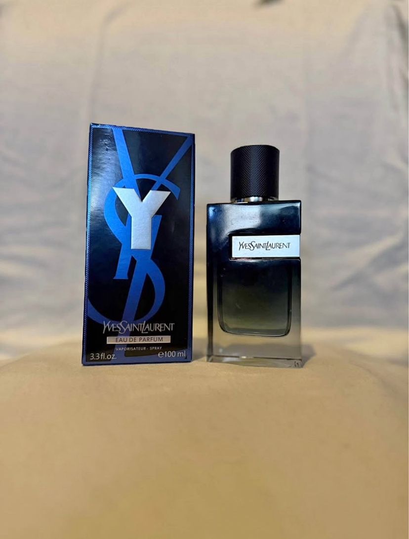 Yves Saint Laurent - Eau De Parfum