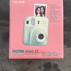 New Fujifilm Instax Mini 12 Mint Green