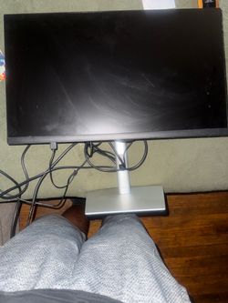 Dell P2422H 24-inch Full HD IPS Monitor
