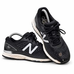 New Balance Fresh Foam 880v9 Women’s Size 8 Black White Running Shoes