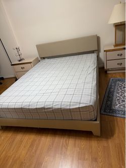 Queen bed