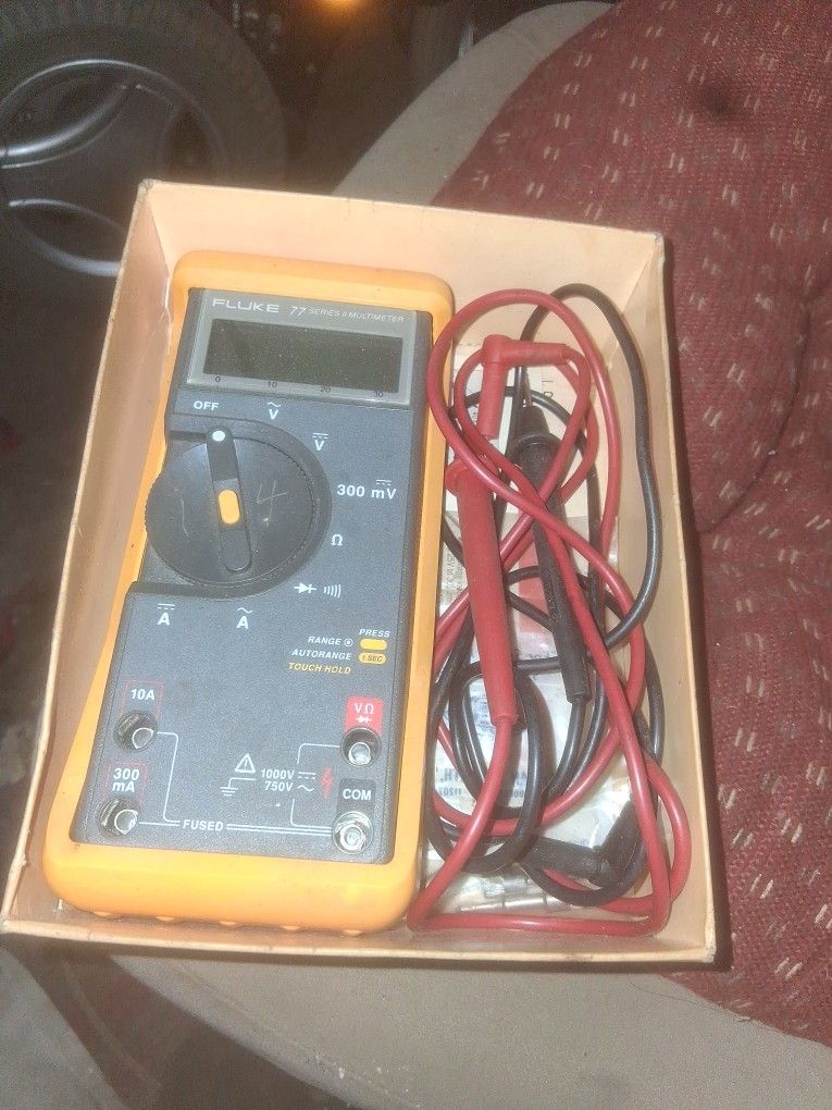 Fluke 77