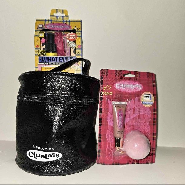 Clueless Set Makeup Bag Gift Set