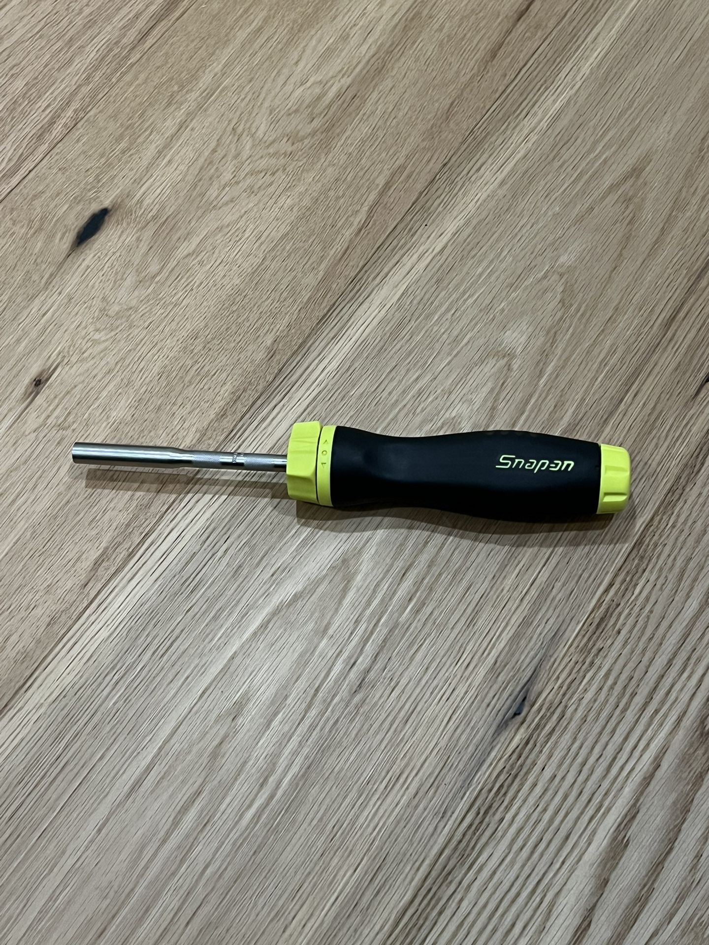 Snap-On Ratcheting Screwdriver