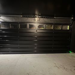 Impacto Garage Doors 