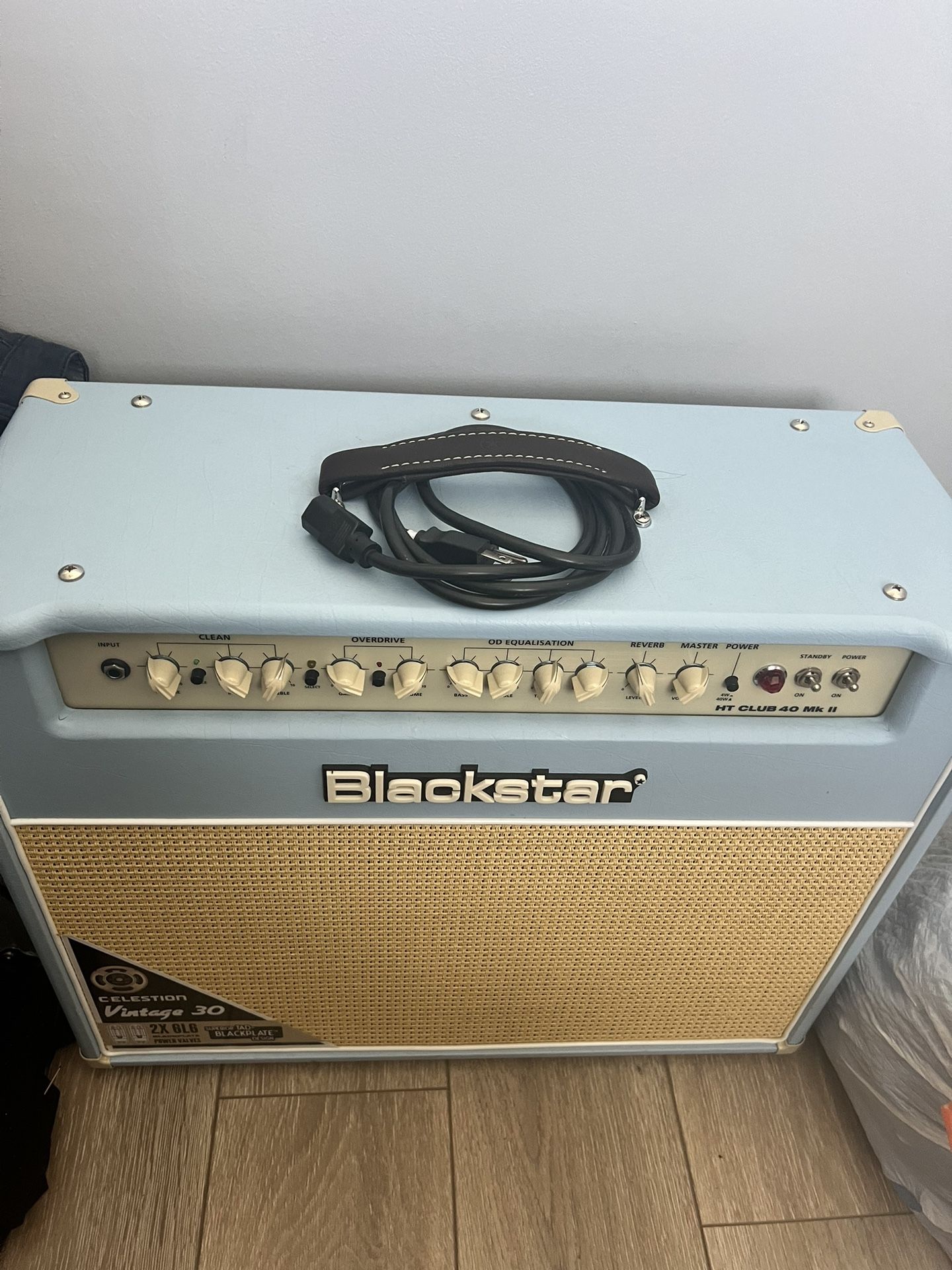 Blackstar HT Club 40 MKII 1x12 Black And blue
