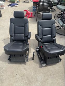 Tahoe captain seats