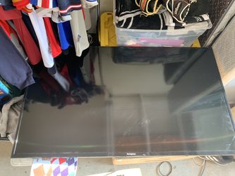 50” Westinghouse tv comes with mount