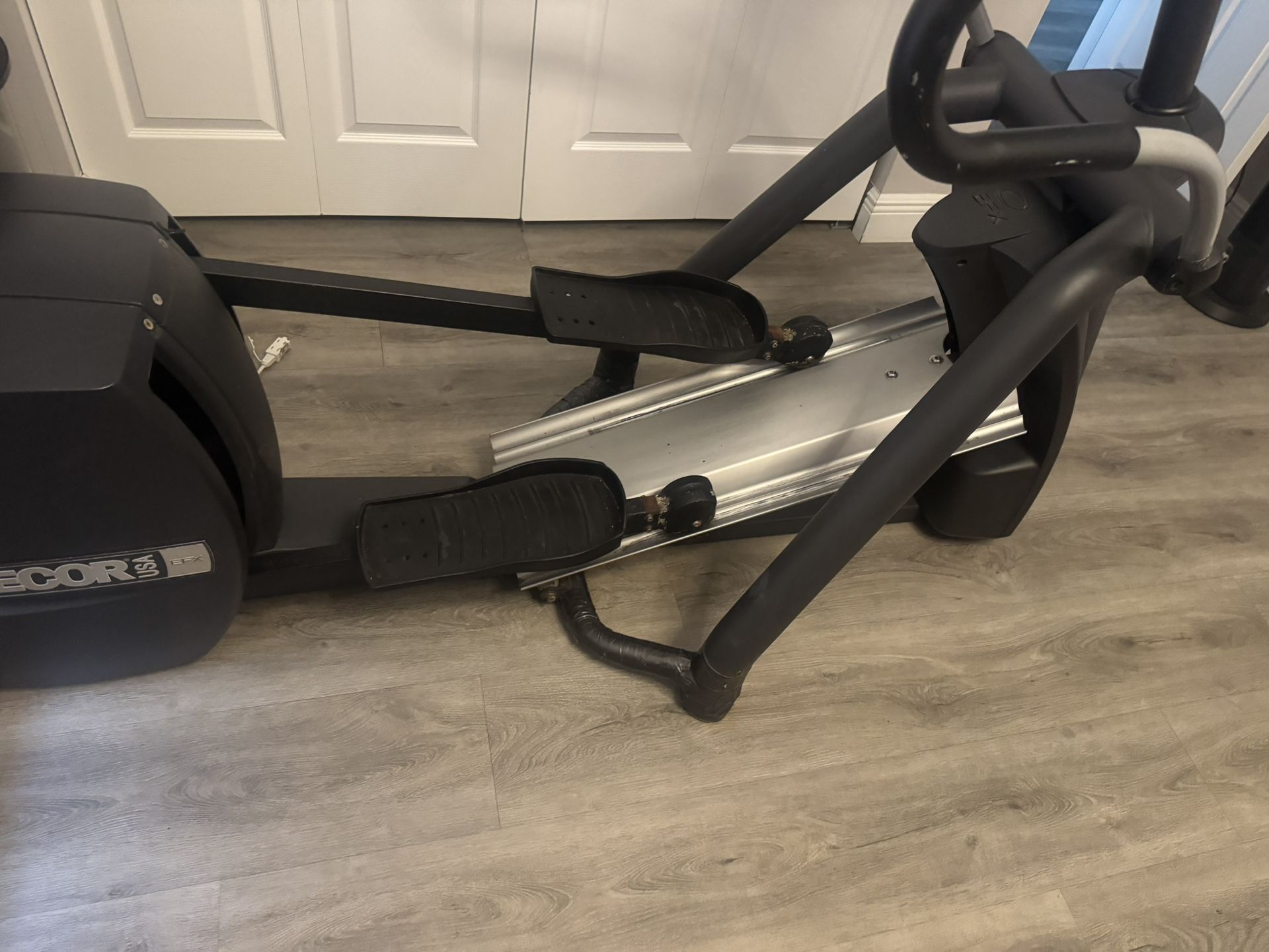 Elliptical Machine Commercial Grade