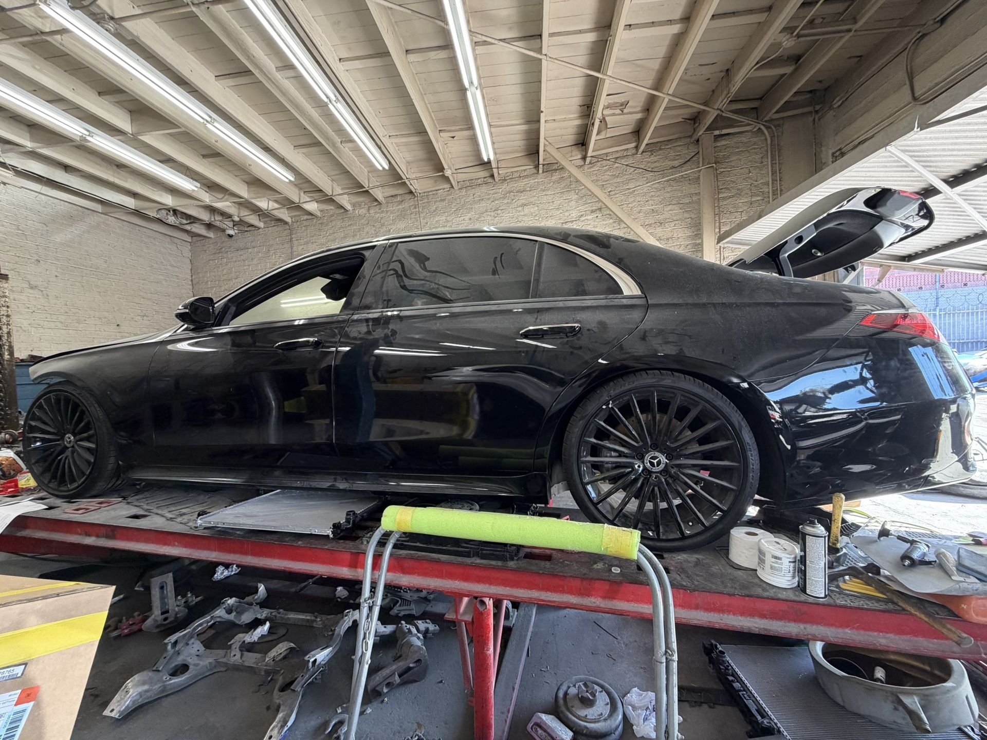 Mercedes Benz S580 Part Out 