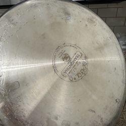 Tramontina Signature Tri-Ply Clad Stainless Steel 6-Quart Sauce Pot with Lid