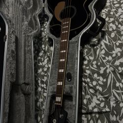 Fender Kingman V2