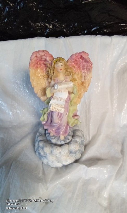 Angel Music Box $5.00 Ceramic