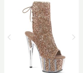 Size 10 Pleasers