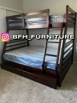 Twinfulll dark brown Bunkb3d with orthopedic Matres!!!!
