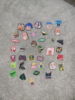 Roblox Croc Charms Jibbitz Lot of 35