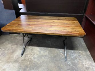 Rectangular table