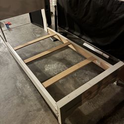 Bed Frame And Mattress/boxspring