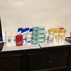 Travel Size Body Wash And Hair Care🤩$1 Each 